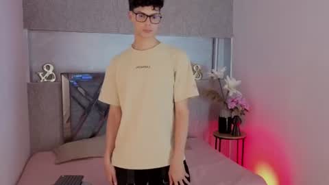 Mateo online show from August 13, 9:45 am