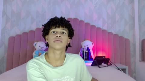 Mathew online show from August 9, 9:21 am