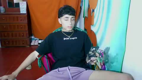  online show from August 12, 1:19 am
