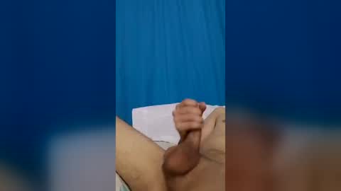 matiaspalacio0110 online show from July 17, 3:50 am