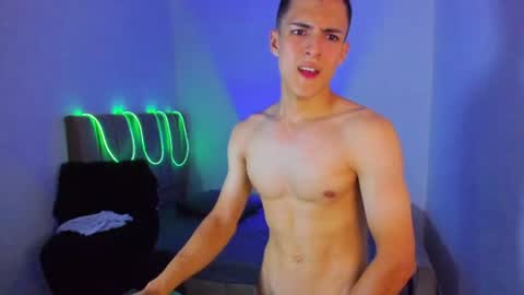 Matias online show from August 2, 5:09 pm