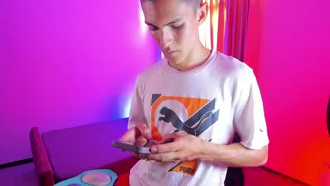 Matias online show from August 15, 3:38 pm