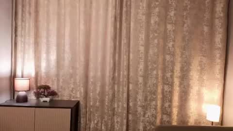 Jess online show from August 10, 1:01 pm