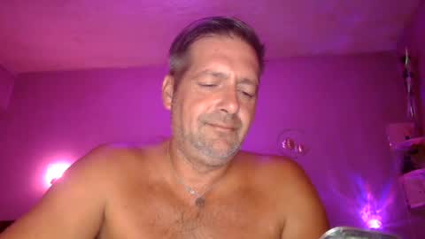 matrike1 online show from August 5, 8:18 pm