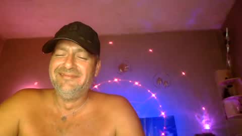matrike1 online show from August 7, 8:53 pm