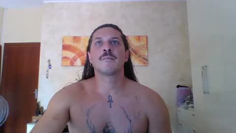 matteushh87 online show from August 12, 8:49 am