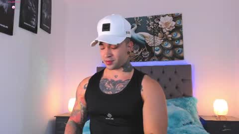 Matthew INDEPENDENT MODEL online show from June 17, 5:28 am