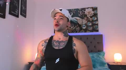Matthew INDEPENDENT MODEL online show from July 8, 2:15 am