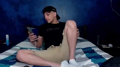 matthew_hawk19 online show from August 4, 10:07 pm