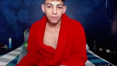 matthew_hawk19 online show from August 5, 1:42 pm
