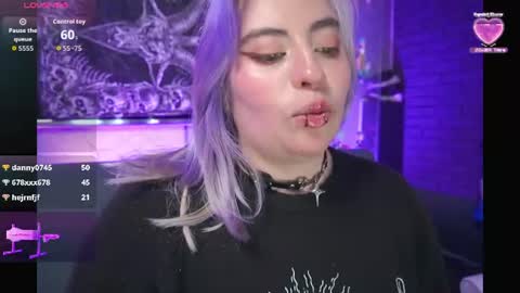 matti_sofia online show from August 10, 4:41 pm