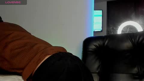mattiwsmorris_ online show from May 6, 6:37 am