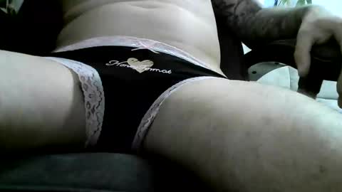 mattsignz online show from August 17, 3:39 pm