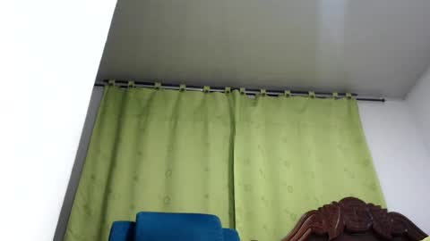 matturewet online show from July 30, 4:09 am