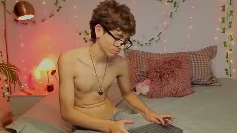 matty_spark online show from July 31, 4:02 pm