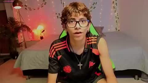 matty_spark online show from August 9, 1:23 pm