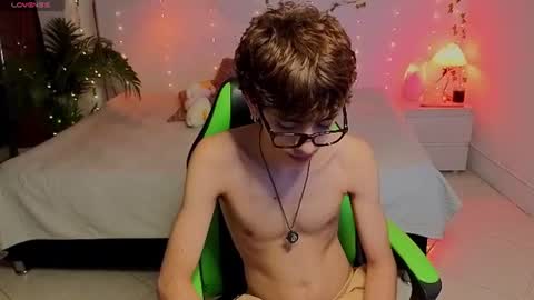 matty_spark online show from August 10, 1:23 pm