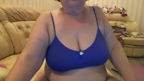 Cat online show from August 9, 10:11 pm