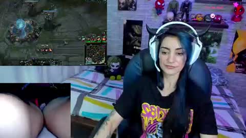 Nathalie online show from August 15, 4:44 pm