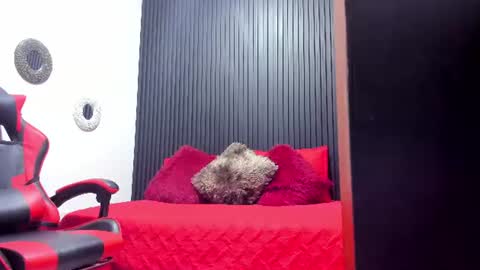  DEBORA  online show from August 11, 10:50 am