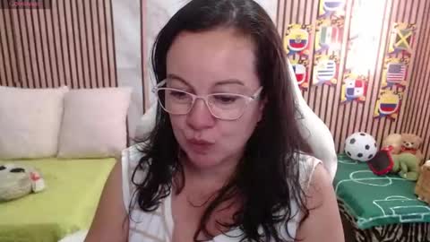 Sonia online show from July 1, 10:44 pm