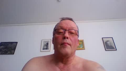 Matured man online show from April 13, 9:45 am