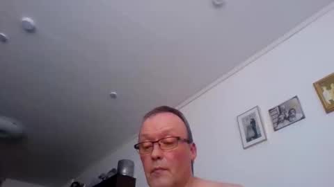 Matured man online show from April 13, 11:13 am