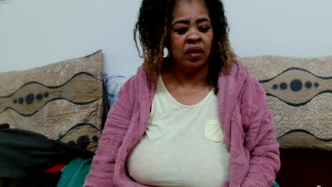 maturedbootyqueen online show from August 15, 1:26 pm