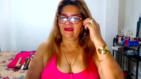 maturehot649 online show from August 10, 3:13 pm