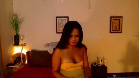 maturity_mommy_intown online show from July 15, 8:10 pm