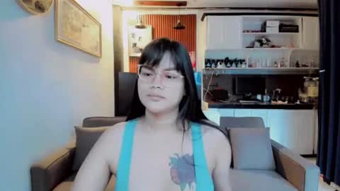 maui2612 online show from August 3, 12:17 am