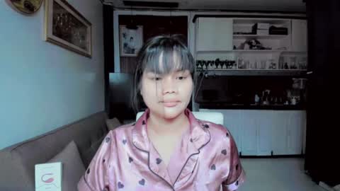 maui2612 online show from August 4, 7:49 am