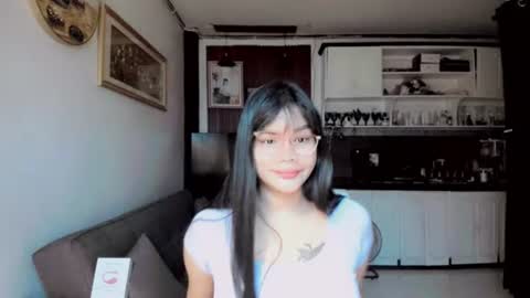 maui2612 online show from August 4, 11:13 pm