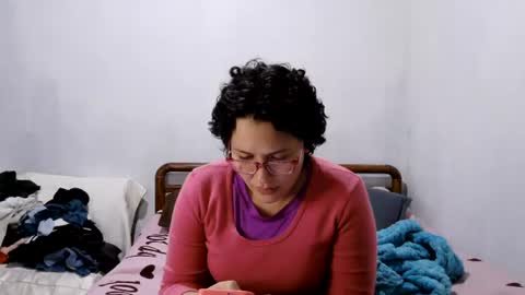 mauroluxandra online show from August 12, 11:18 pm