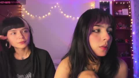 mavimist_ online show from June 29, 1:53 am