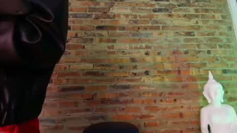 Mavis online show from August 7, 12:16 pm
