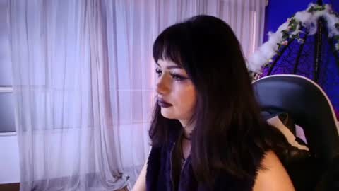 Mavis online show from August 10, 11:33 am