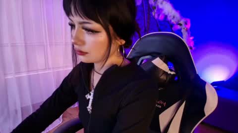 Mavis online show from August 13, 11:57 am