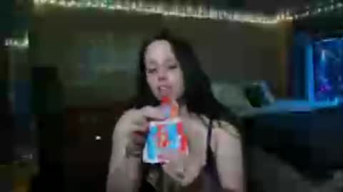 mavismable online show from August 6, 3:27 am