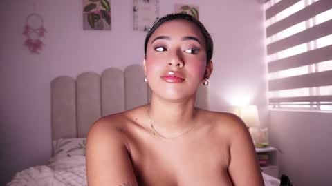 mavystarr online show from August 5, 2:59 pm