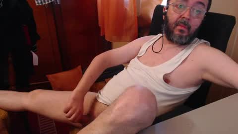 max818k online show from August 2, 6:42 am