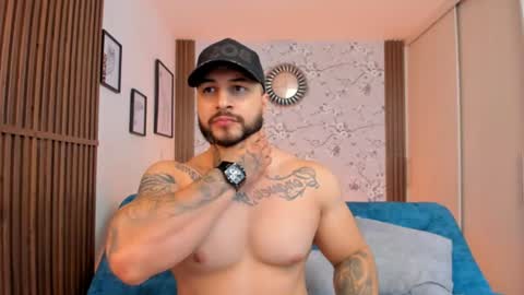 max_dic1 online show from July 29, 4:25 pm