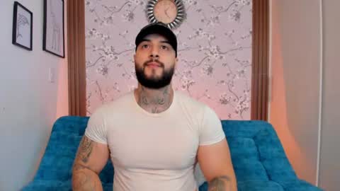 max_dic1 online show from July 30, 3:41 pm