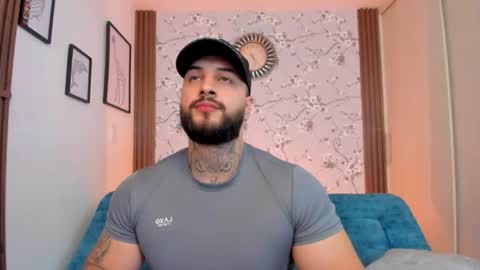max_dic1 online show from July 31, 12:28 am