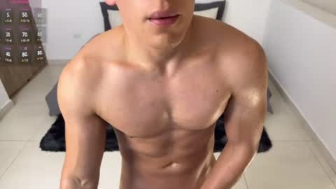 Max Lancaster online show from July 3, 6:21 pm