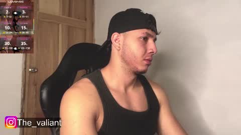 max_valiant1 online show from July 30, 11:22 pm