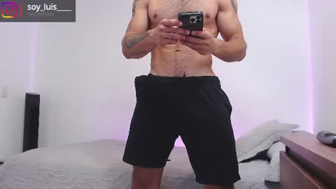 max_xl_ online show from August 12, 3:25 pm
