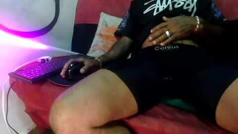 maxcombi1806253 online show from September 6, 2:17 am