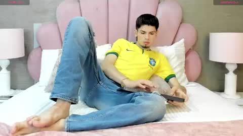 MaxFoox online show from August 6, 12:48 pm