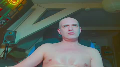 maxhardcore77 online show from March 24, 1:00 am